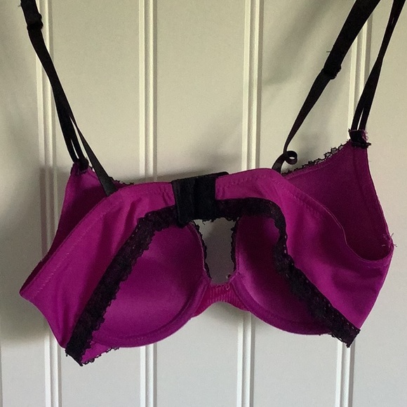 3/$20 XOXO Magenta and black lace bra 34b - Picture 4 of 5